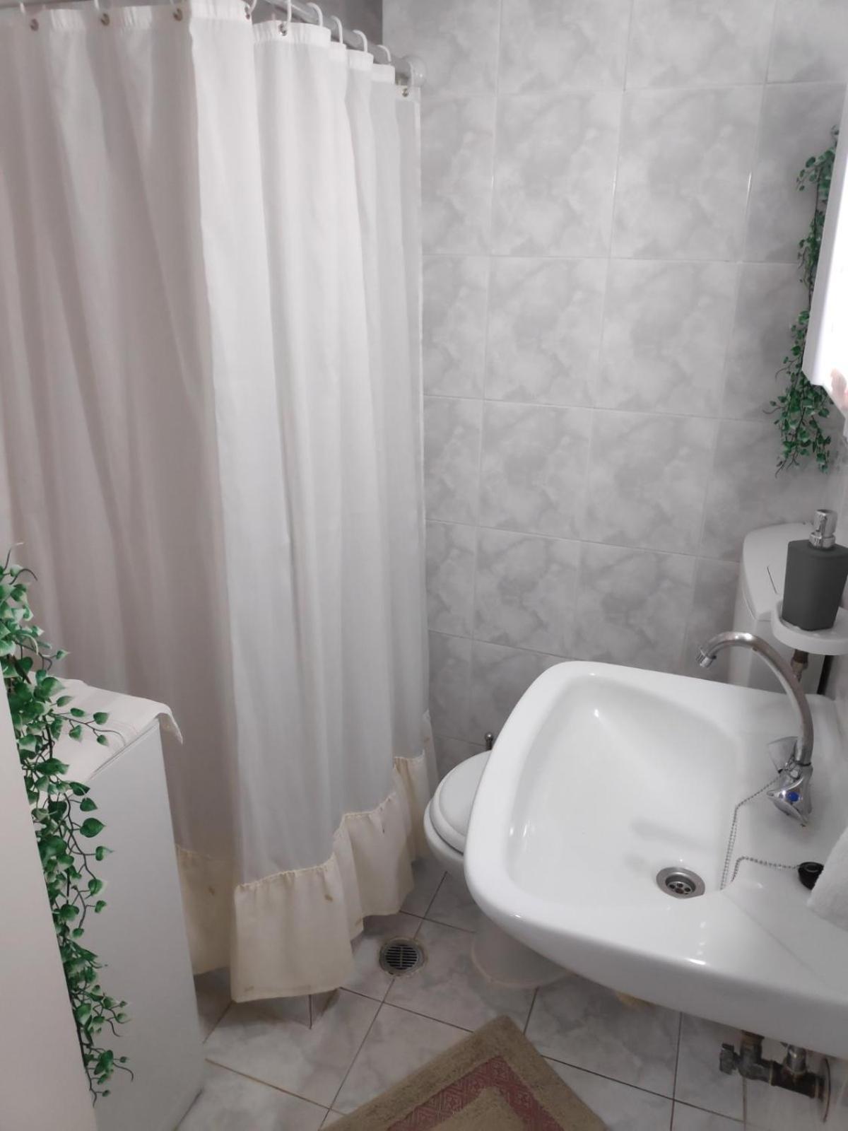 Mary'S Home Каламата Экстерьер фото